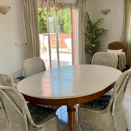 Atico En Con Aire Acondicionado Y Parking Privado - Es-373-16